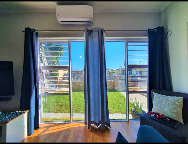 3 BEDROOM HOUSE FOR SALE IN TOWNSEND ESTATE